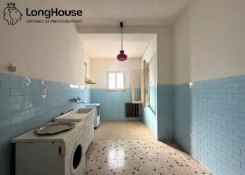 Foto 57 - Appartamento viale san lorenzo
 
76, Cave - foto 57