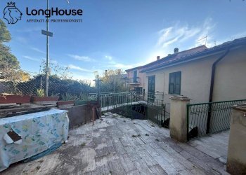 Foto 49 - Trilocale via monte gennaro
 
16, San Polo dei Cavalieri - foto 49