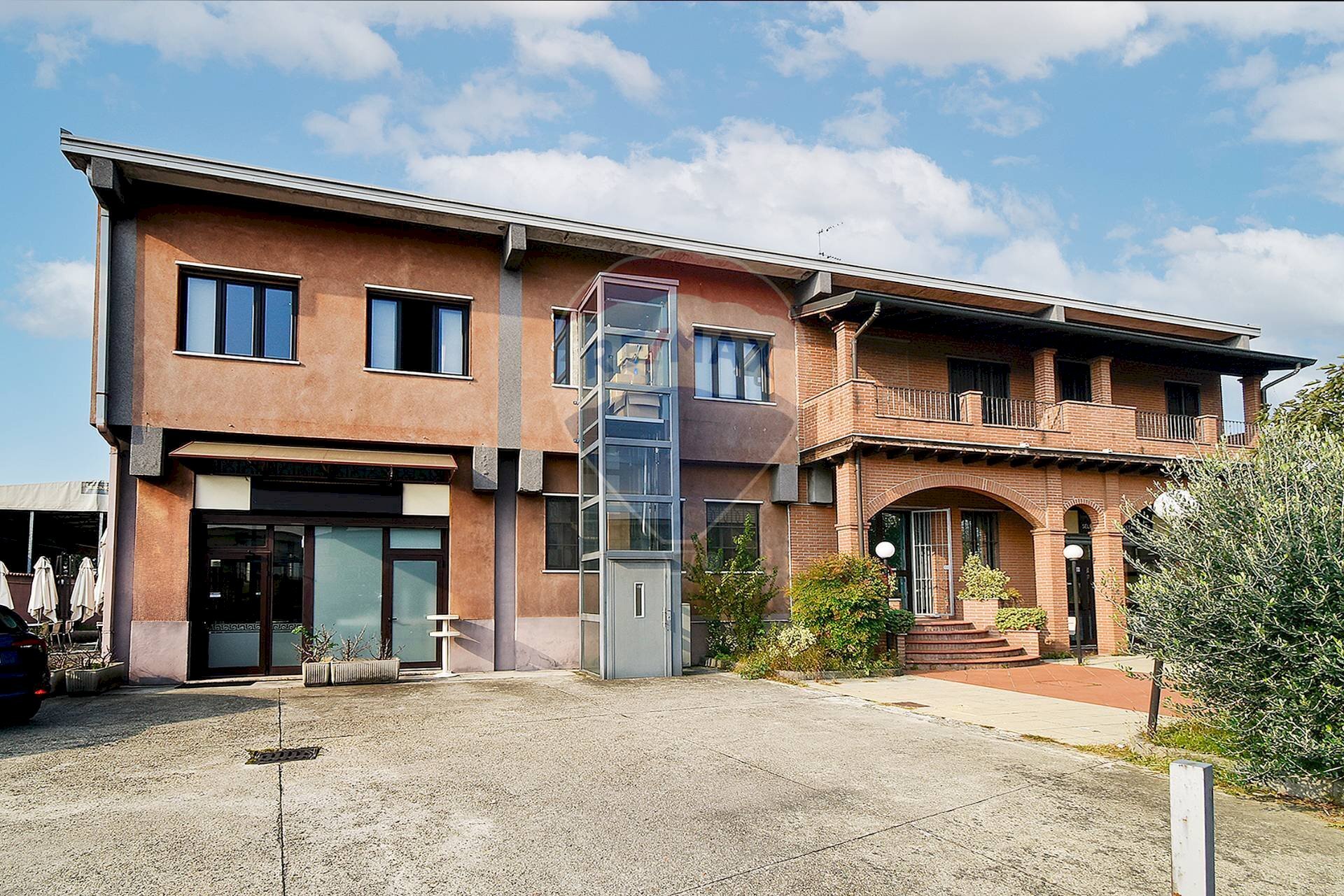 Casa all\'aperto - Ufficio Via Civesio
 
3, San Giuliano Milanese - foto 2