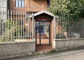 Casa all\'aperto - Ufficio Via Civesio
 
3, San Giuliano Milanese - foto 3