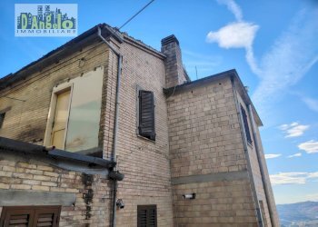 Foto 3 - Quadrilocale Contrada Monti
 
3, Montalto delle Marche - foto 3