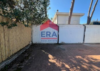 Foto 40 - Villa Via Falconara
 
29, Fiumicino - foto 40