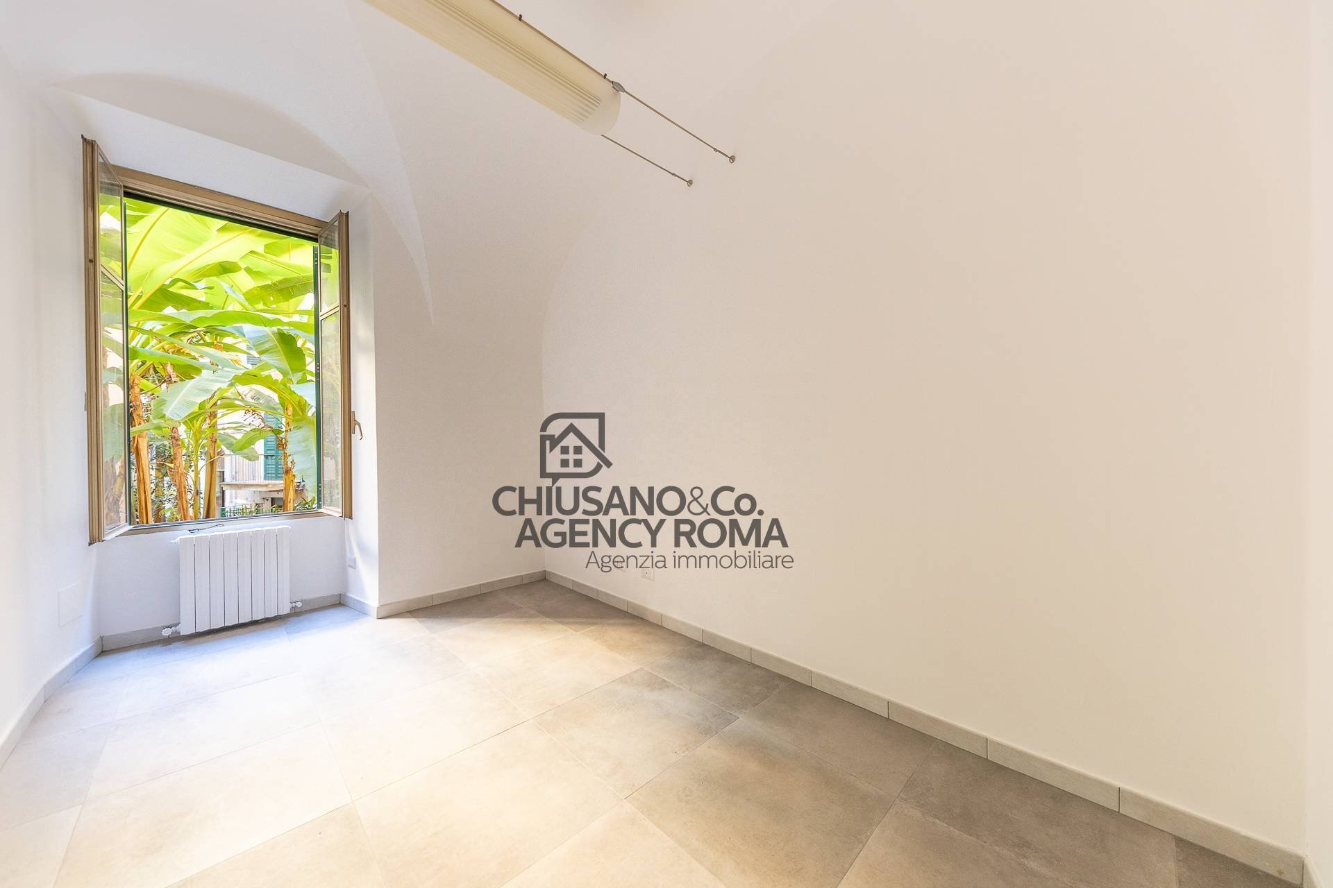 Foto 2 - Quadrilocale Piazza Dei Re Di Roma
 
3, Roma - foto 2