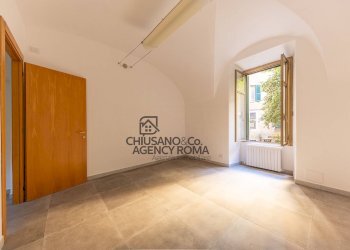 Foto 17 - Quadrilocale Piazza Dei Re Di Roma
 
3, Roma - foto 17