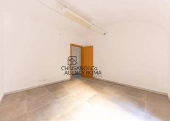 Foto 18 - Quadrilocale Piazza Dei Re Di Roma
 
3, Roma - foto 18