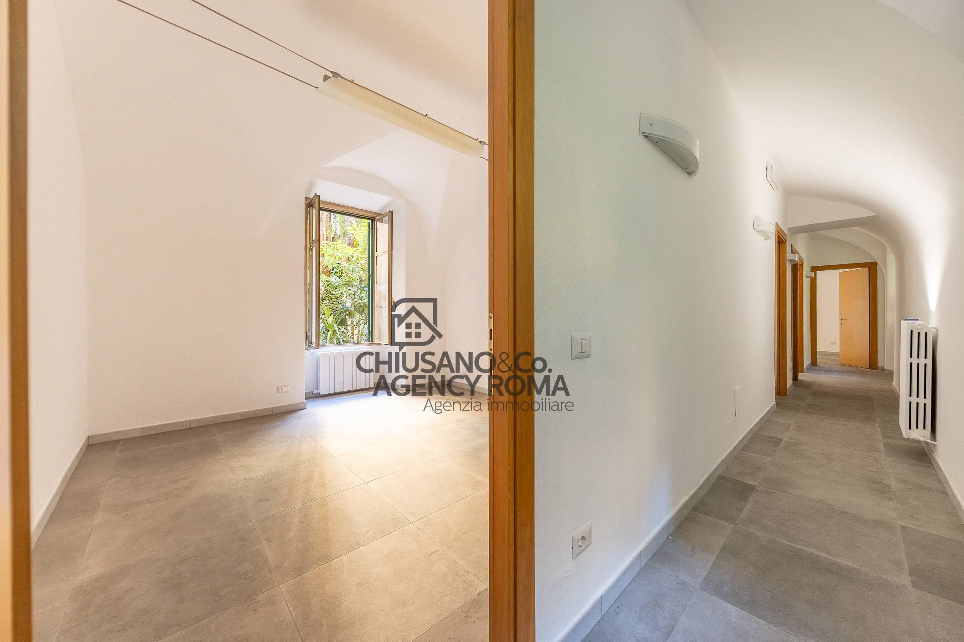 Foto 2 - Quadrilocale Piazza Dei Re Di Roma
 
3, Roma - foto 2