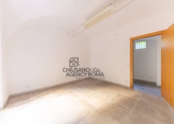 Foto 18 - Quadrilocale Piazza Dei Re Di Roma
 
3, Roma - foto 18