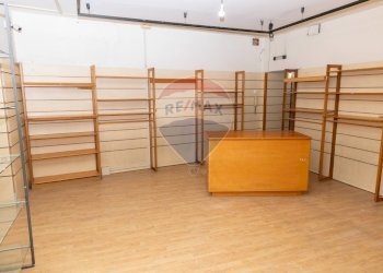 Dispensa di stoccaggio - Ufficio via Sergente Maggiore
4, Napoli - foto 6