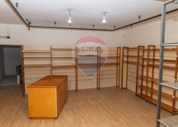 Dispensa di stoccaggio - Ufficio via Sergente Maggiore
4, Napoli - foto 12