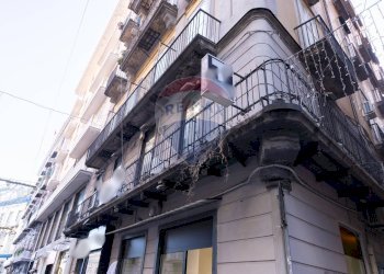 Edificio all\'aperto - Ufficio via Sergente Maggiore
4, Napoli - foto 32