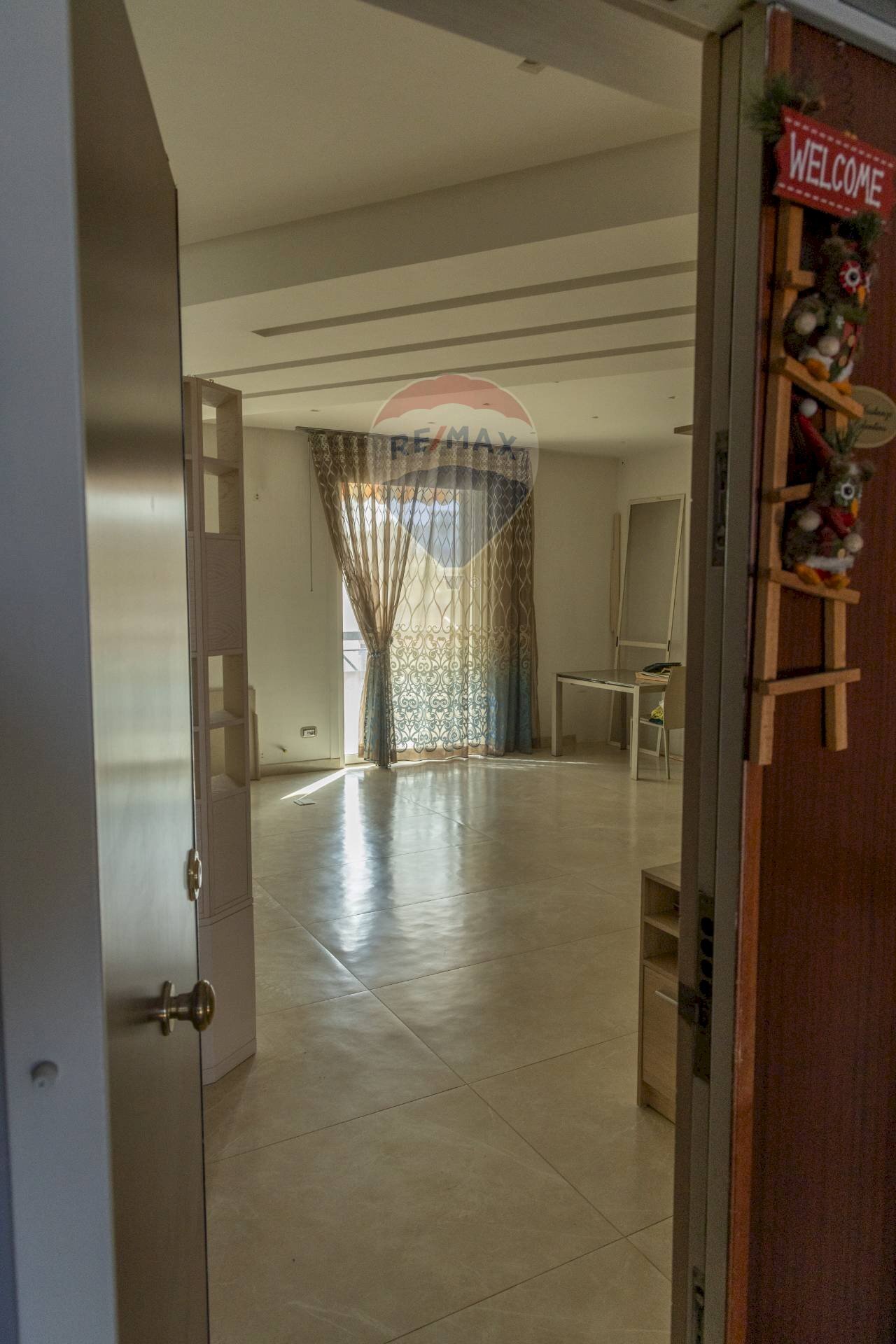 Stanza vuota - Quadrilocale Indipendenza
 
16, Casoria - foto 1