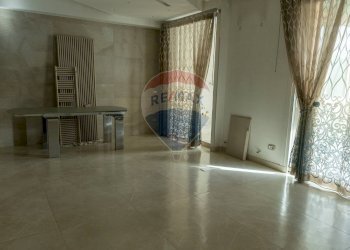 Stanza vuota - Quadrilocale Indipendenza
 
16, Casoria - foto 17