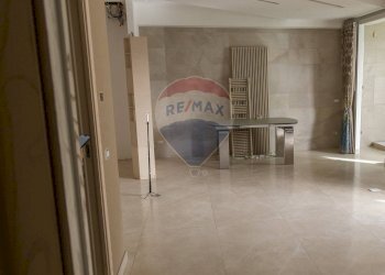 Stanza vuota - Quadrilocale Indipendenza
 
16, Casoria - foto 23