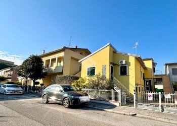 Trilocale Via della vela, Ravenna (zona Punta Marina) - foto 8