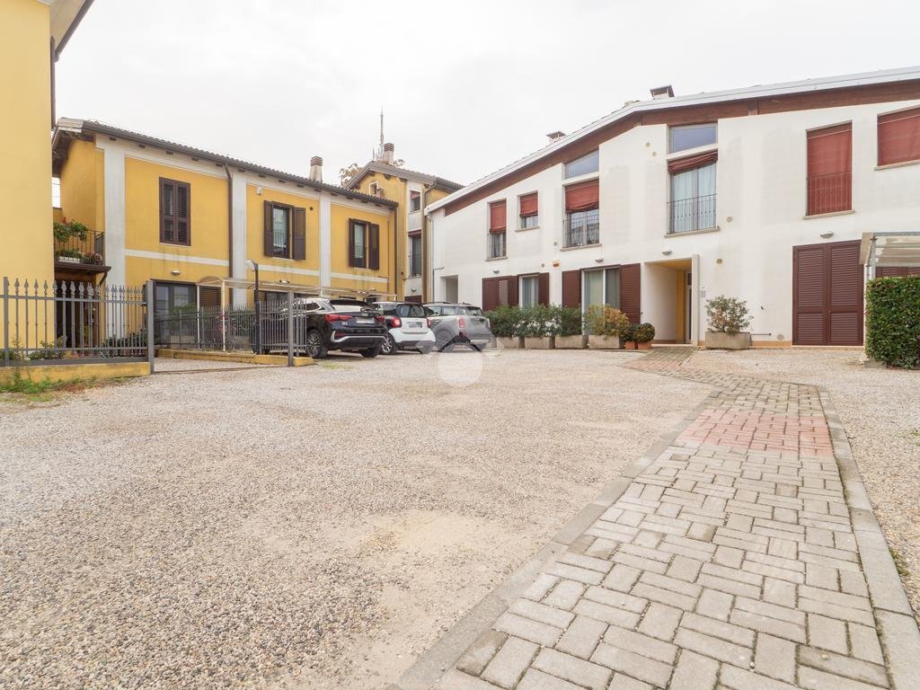 Three-room apartment Via Darsena, Ferrara - photo 1
