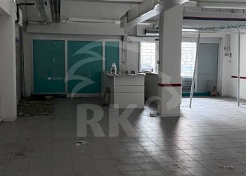 IMG_7673.jpg - Locale Commerciale VIA del PAVONE 73, Ferrara - foto 2