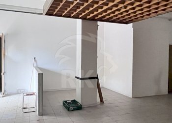 IMG_7678.jpg - Locale Commerciale VIA del PAVONE 73, Ferrara - foto 6