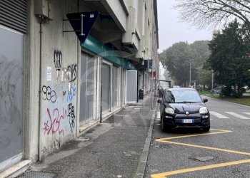 IMG_7671.jpg - Locale Commerciale VIA del PAVONE 73, Ferrara - foto 8