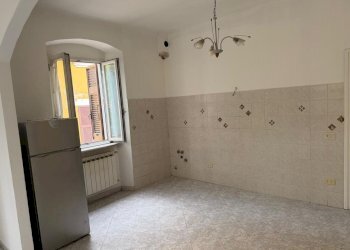38df4475-bf29-4cef-9dbe-7e96b266a90c.jpg - Casa semi indipendente Viale Giuseppe Mazzini 10, Sarzana - foto 4