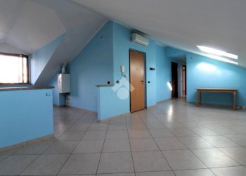 Four-room apartment Via Leopoldo Fagnani, Sedriano - photo 4