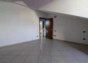 Four-room apartment Via Leopoldo Fagnani, Sedriano - photo 24