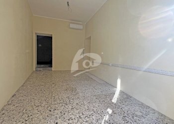 locale commerciale - Locale Commerciale Via Labiena 47, Laveno-Mombello - foto 5