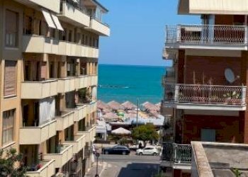 xxs-c.jpg - Attic Piazza della Rinascita, Pescara - photo 1