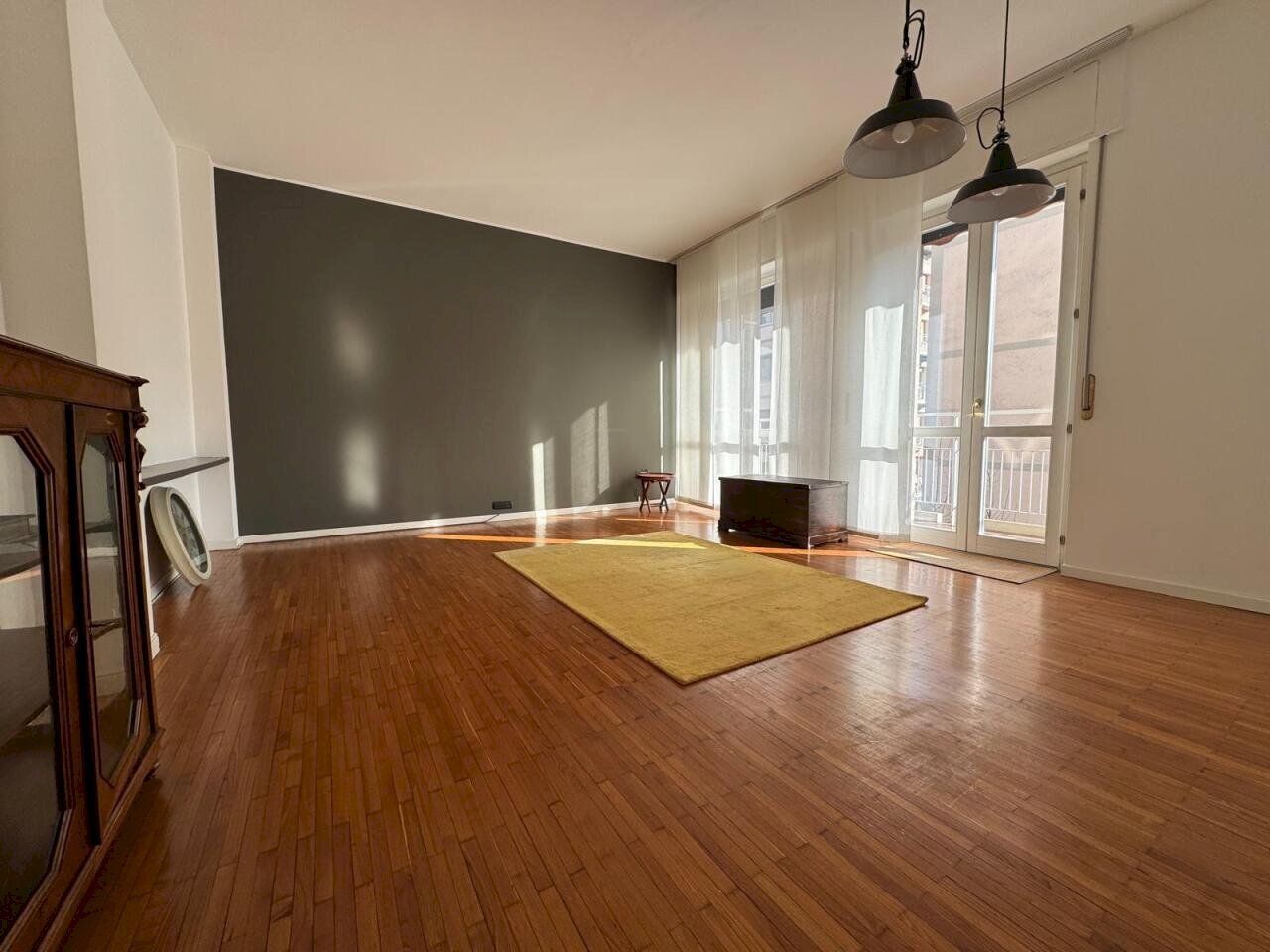 Soggiorno - Quadrilocale Viale Varese 81, Como - foto 2