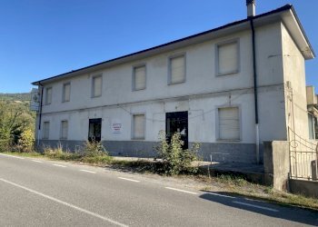 01.jpeg - Villa Via Roma 24, Gorzegno - photo 1