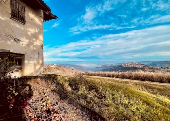 009.jpg - Rustico Via Ballerina 14, Montelupo Albese - foto 9