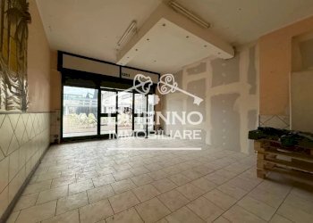 Shop Viale Gino Cervi, Roma - photo 1