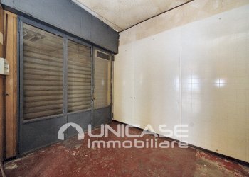 Locale Commerciale via Gianavello, 31, Luserna San Giovanni - foto 16