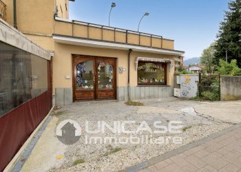Locale Commerciale via G. Gianavello, 31, Luserna San Giovanni - foto 2