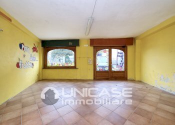 Locale Commerciale via G. Gianavello, 31, Luserna San Giovanni - foto 8