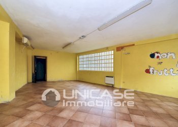 Locale Commerciale via G. Gianavello, 31, Luserna San Giovanni - foto 11