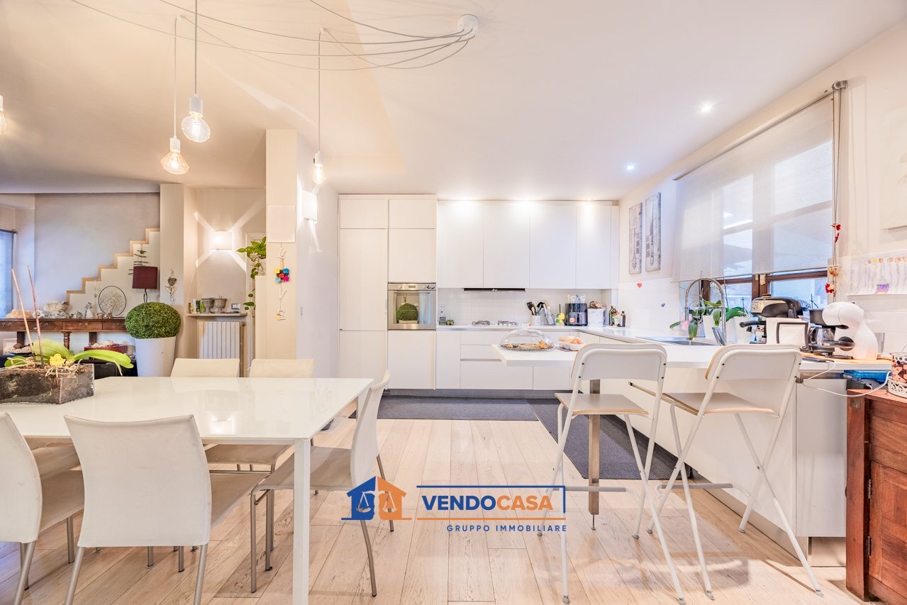 Independent house Pocapaglia - photo 2