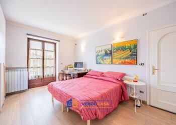 Independent house Pocapaglia - photo 12