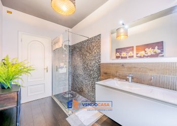 Independent house Pocapaglia - photo 19