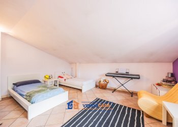 Independent house Pocapaglia - photo 29