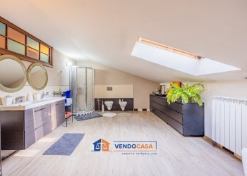 Independent house Pocapaglia - photo 31