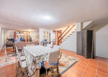 Independent house Pocapaglia - photo 35