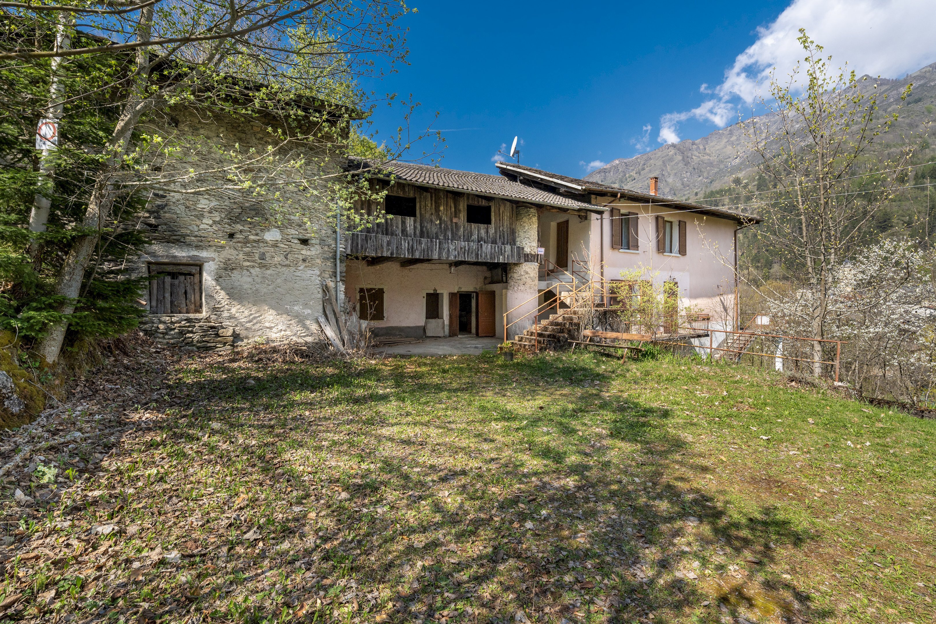 Casa semi indipendente Borgata Grange, Snc, Prazzo - foto 1
