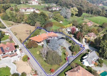 Villa Via Bozzalla, 22 
 Pollone, Pollone - foto 1