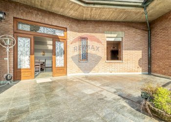 Villa Via Bozzalla, 22 
 Pollone, Pollone - foto 2