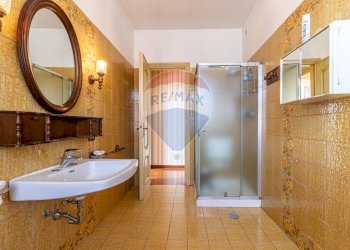 Villa Via Bozzalla, 22 
 Pollone, Pollone - foto 34