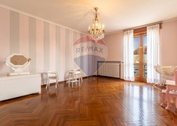 Villa Via Bozzalla, 22 
 Pollone, Pollone - foto 36