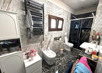 Trilocale Via Pernecco Superiore, Serra Riccò - foto 10