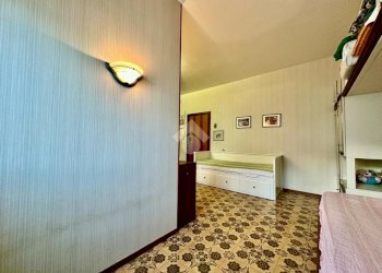 Two-room apartment Via Capri, Andora - photo 14