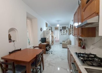 Quadrilocale Via Bottaro, Genova (zona Sestri Ponente) - foto 3