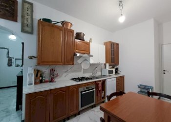 Quadrilocale Via Bottaro, Genova (zona Sestri Ponente) - foto 1
